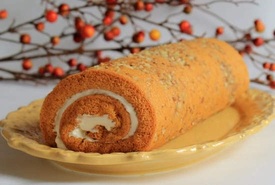 Butternut Squash Cake Roll (550x370)