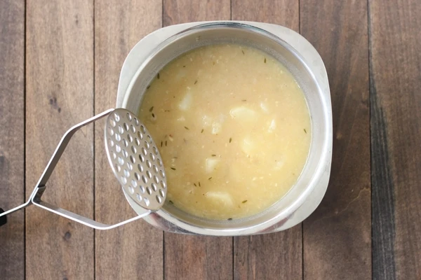 Loaded Baked Potato Soup-1-18
