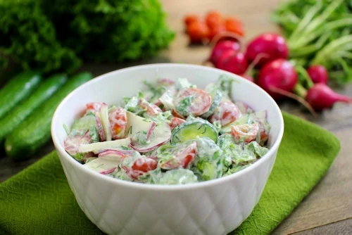 Creamy Spring Garden Salad 