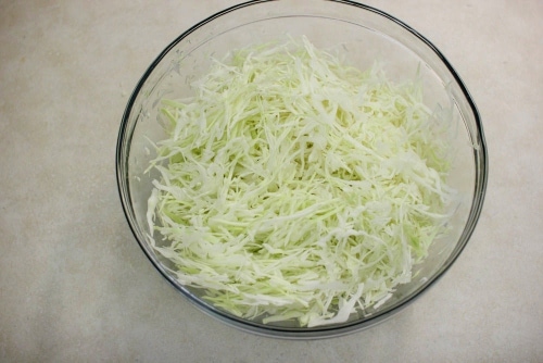 Shredded cabbage (500x334)