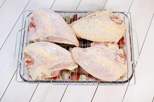 chicken breast in baking pan (500x333)