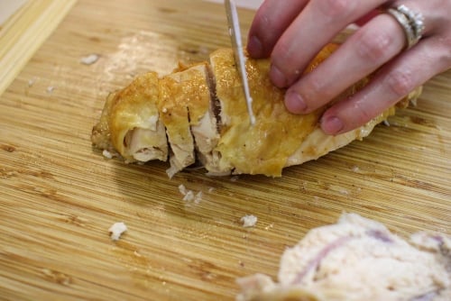 slicing roast chicken (500x334)