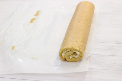 Hazelnut Cake Roll-1-54