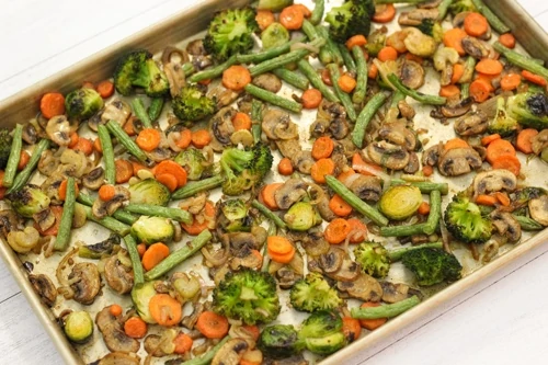 Balsamic and Soy Roasted Vegetable Medley-1-25