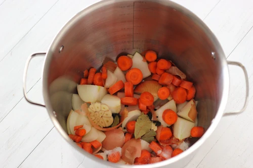 Homemade Beef Broth-1-3