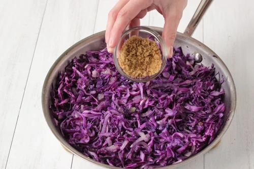 Braised Sweet and Sour Purple Cabbage-1-6