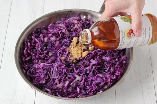 Braised Sweet and Sour Purple Cabbage-1-7