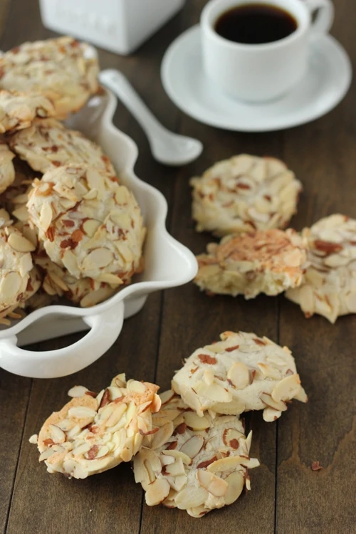 Almond Cookies-1-8