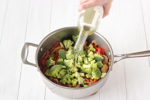 Sausage, Peppers and Broccoli With Pasta-1-6