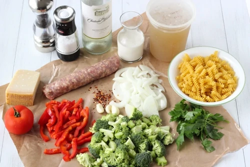 Sausage, Peppers and Broccoli With Pasta-1