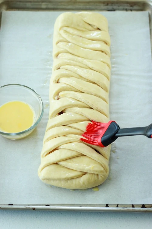 Strawberry Cheesecake Danish Braid-1-13