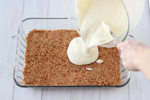 Strawberry Pretzel Salad-1-13