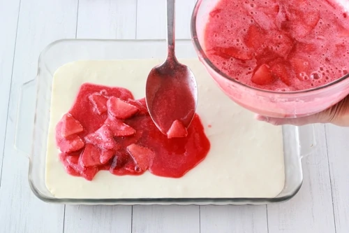 Strawberry Pretzel Salad-1-19