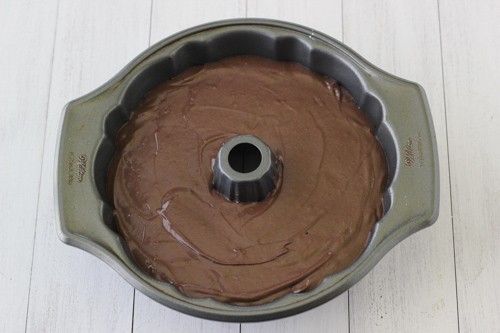 Chocolate Sour Cream Bundt Cake-1-12