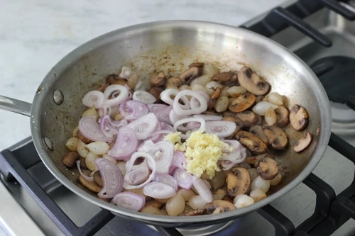 Green Beans With Mushrooms-1-7
