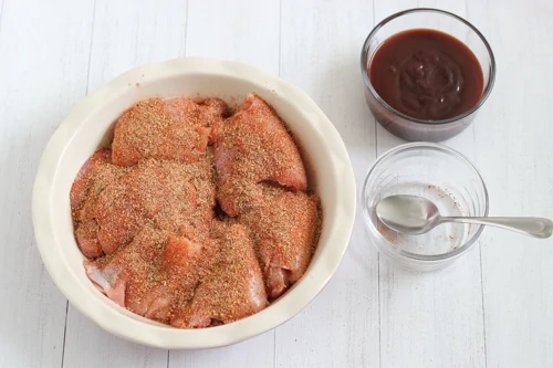Slow Cooker BBQ Pulled Chicken-1-2