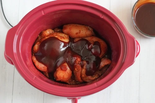 Slow Cooker BBQ Pulled Chicken-1-4