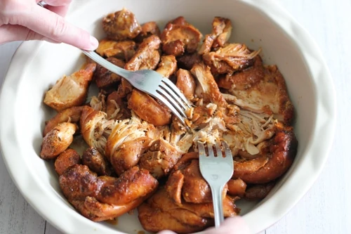 Slow Cooker BBQ Pulled Chicken-1-6