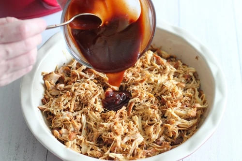 Slow Cooker BBQ Pulled Chicken-1-8