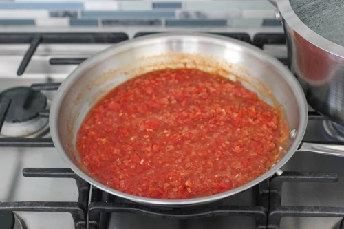 Tortellini With Creamy Tomato Sauce-1-7