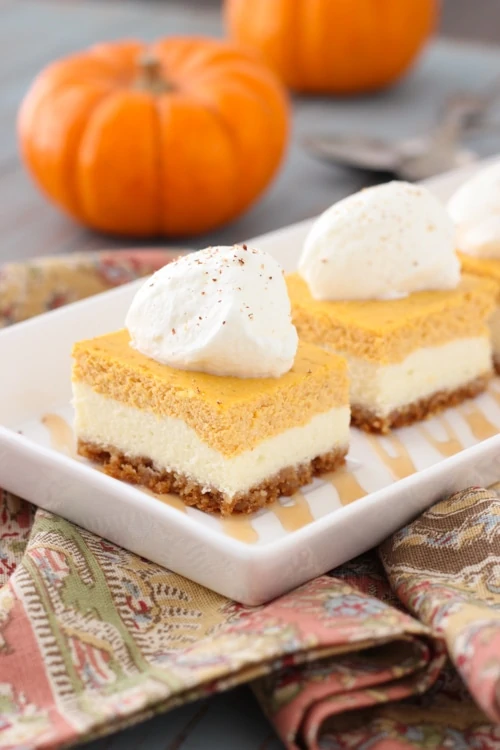 Pumpkin Cheesecake Bars-1-17