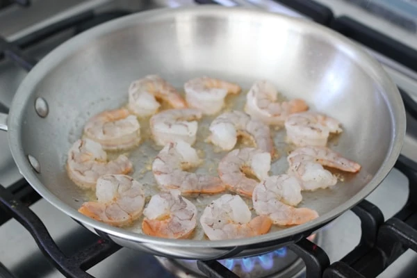Saucy Shrimp With Sun Dried Tomatoes and Feta-1-37
