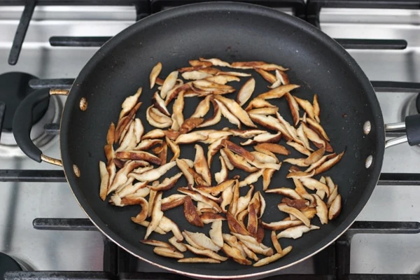 Beef, Shitake and Green Bean Stir Fry-1-36