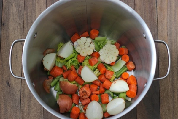 Homemade Vegetable Broth-2