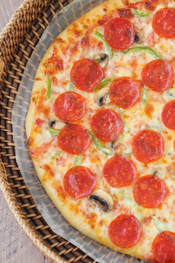Pepperoni Cream Cheese Gd + Ipiranga 500ml: Super Pizza Pan - Mogi