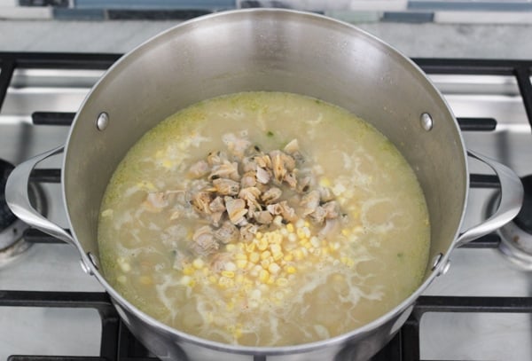 Creamy Clam Chowder-13