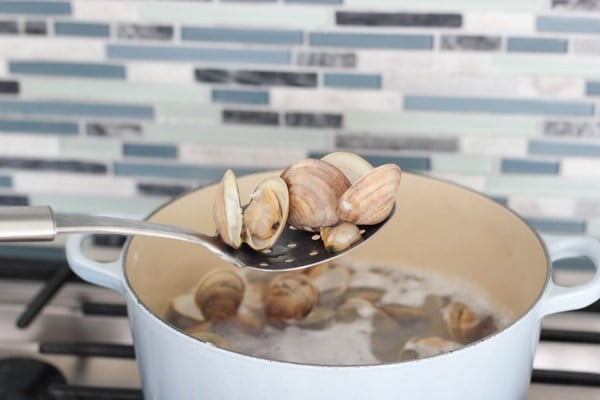 Creamy Clam Chowder-4