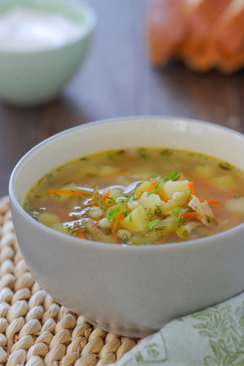 IMG_7263 (550x366) Russian Dill Pickle Soup
Rasolnik, made with potatoes, pickles, carrots, onion and barley.
