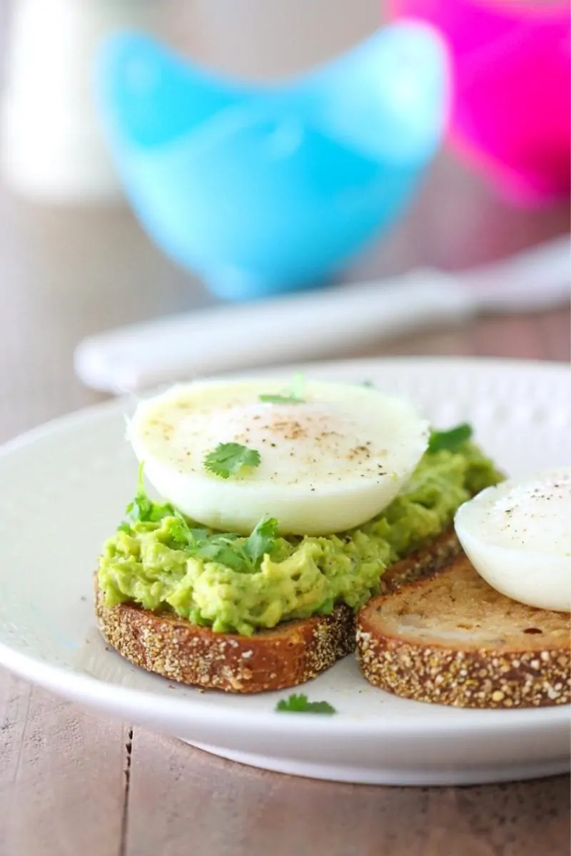 Poached eggs on sale in silicone cups