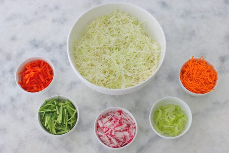 Healthy Cabbage Salad - meal prep, cut up veggies in advance