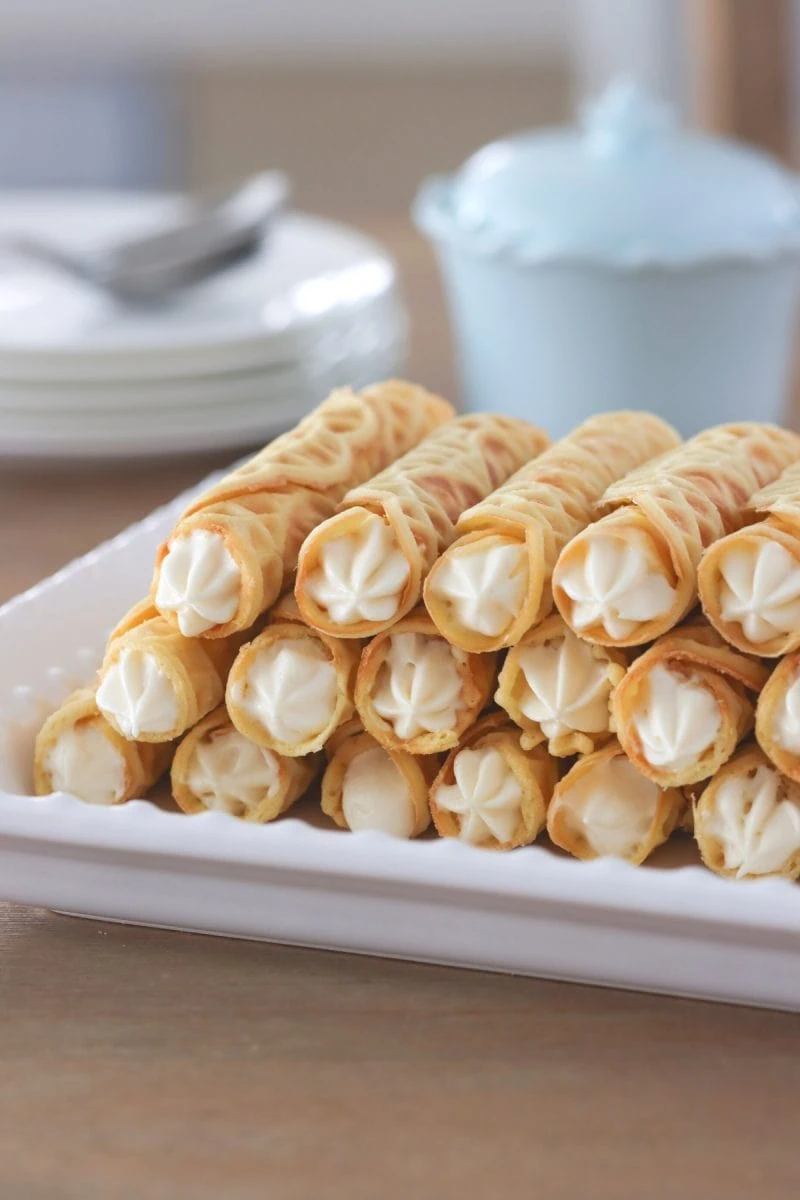 Trubochki
Cream Filled Pizzelles